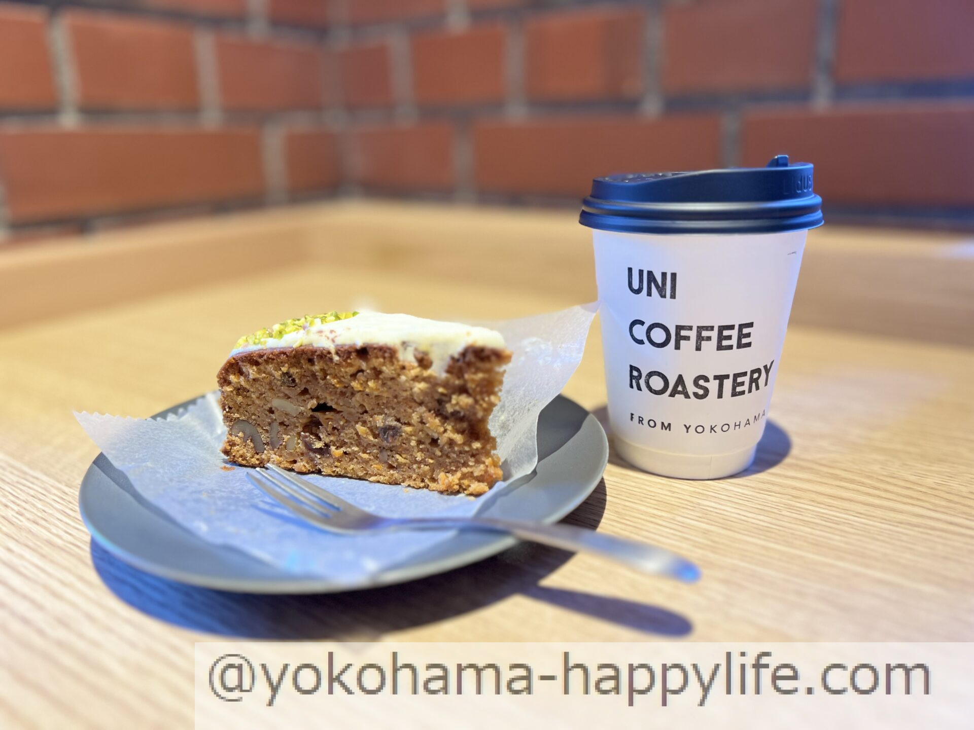 UNI COFFEE ROASTERY赤レンガ倉庫店 キャロットケーキ