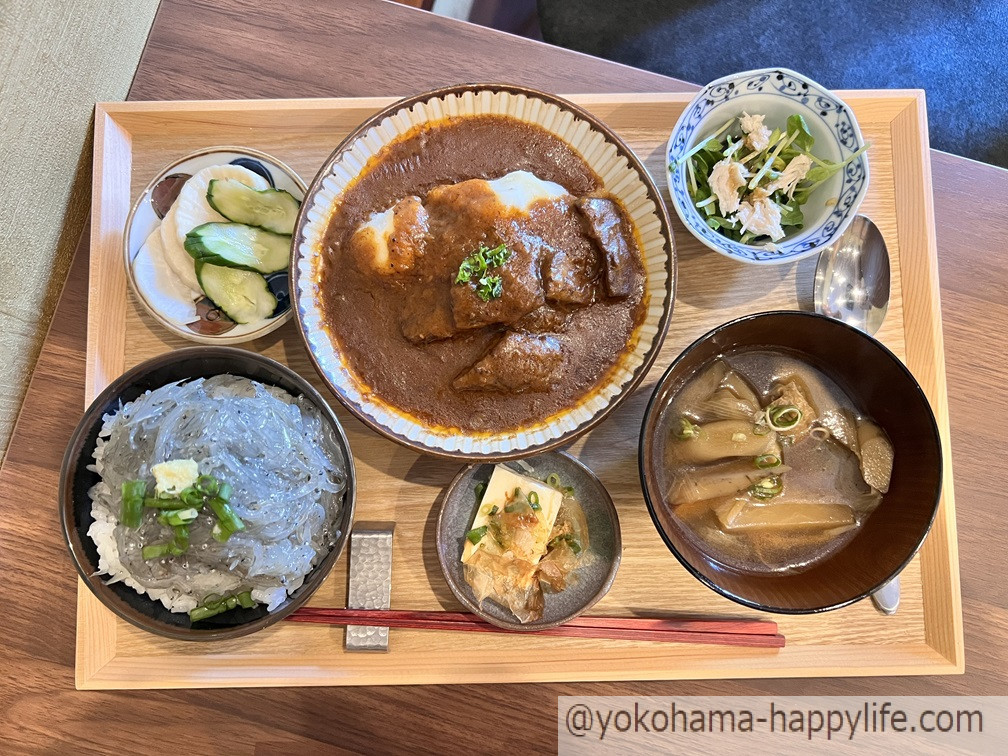 KOME TO COFFEE 牛すじ煮込み定食