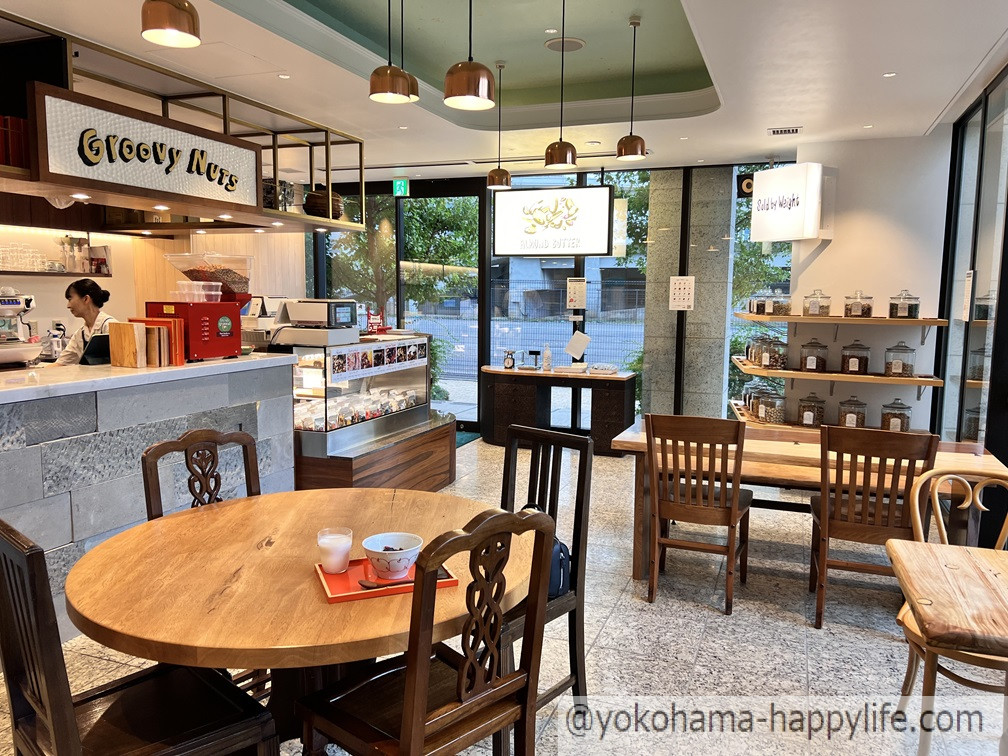 Groovy Nuts Cafe 店内